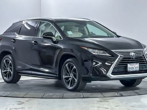 Used 2019 Lexus RX 450h AWD w/ Luxury Package image 9