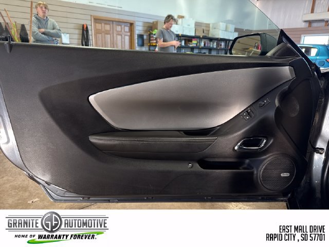 Used 2010 Chevrolet Camaro SS w/ RS Package RWD image 10