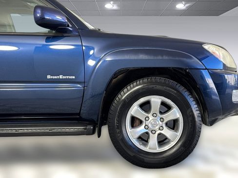 Used 2004 Toyota 4Runner SR5 image 32