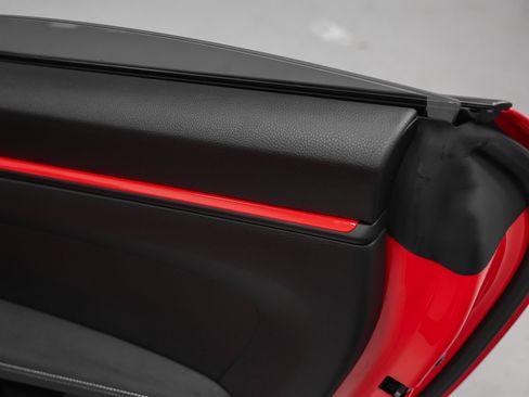 Used 2022 Porsche 911 GT3 image 32