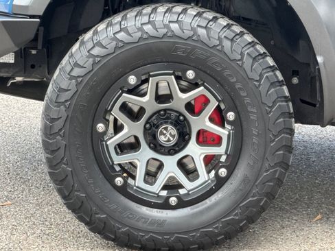 Used 2019 Ford F150 Raptor w/ Equipment Group 802A Luxury AWD/4WD image 26