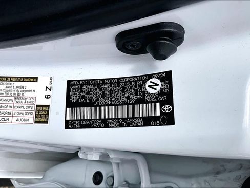 Certified 2025 Toyota Corolla SE FWD image 36