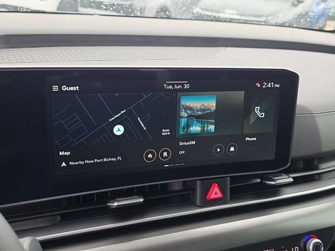 New 2026 Kia Carnival SX w/ SX Dark Edition Package FWD image 25