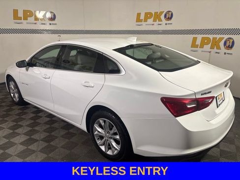 Used 2023 Chevrolet Malibu LT FWD image 5