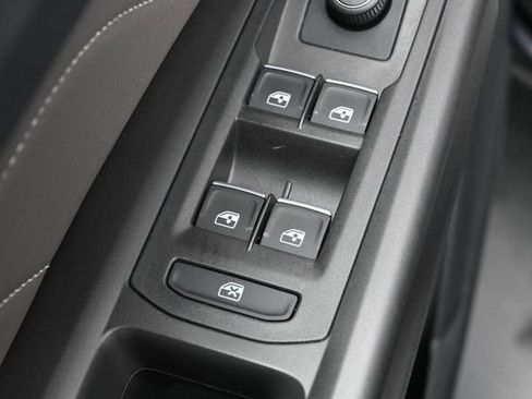 Used 2023 Volkswagen Atlas Cross Sport SE FWD image 13