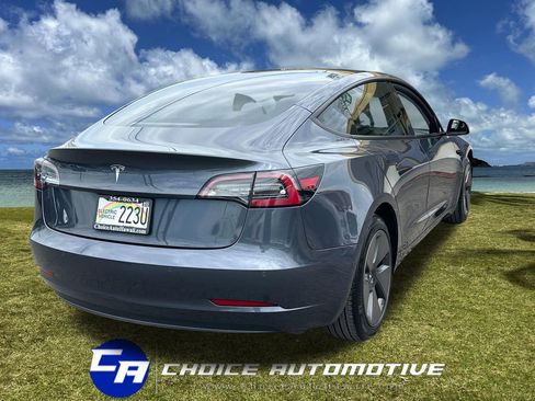 Used 2021 Tesla Model 3 Standard Range Plus image 7