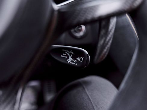 Used 2016 McLaren 675LT Coupe RWD image 82