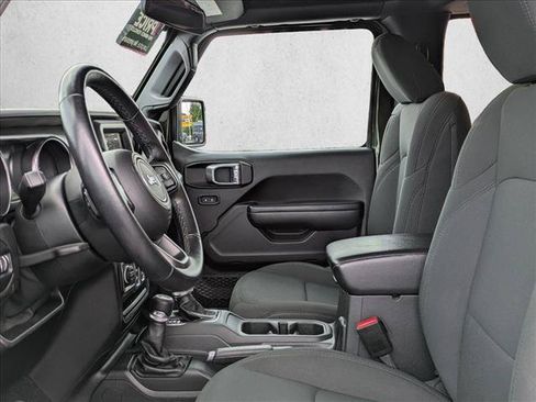 Used 2021 Jeep Wrangler Sport AWD/4WD image 16