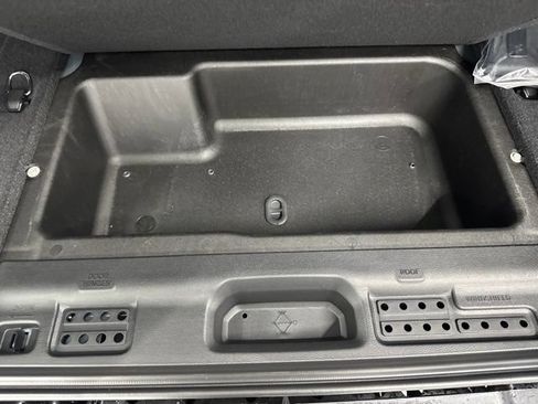 New 2026 Jeep Wrangler Unlimited Rubicon AWD/4WD image 11