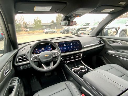 New 2026 Chevrolet Traverse LT w/ LPO, Floor Liner Package image 34