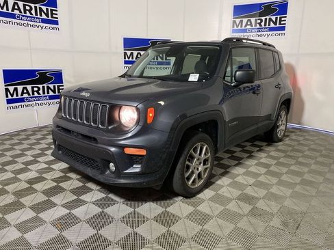 Used 2022 Jeep Renegade Latitude w/ Convenience Group AWD/4WD image 14