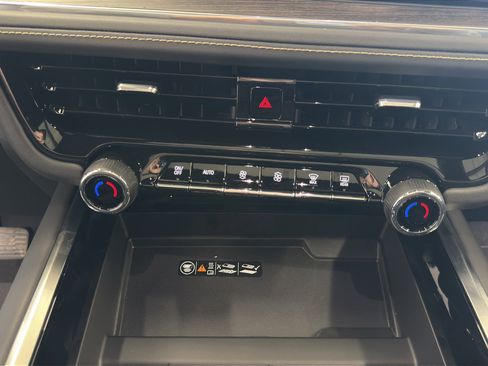 New 2026 Chevrolet Tahoe Premier AWD/4WD image 22