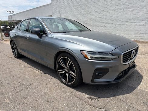 Used 2019 Volvo S60 T6 R-Design AWD/4WD image 8