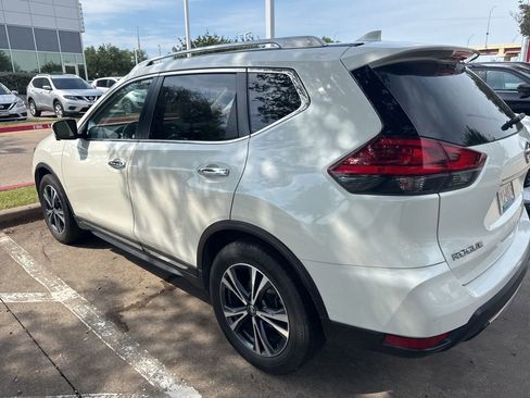 Used 2017 Nissan Rogue SL FWD image 4