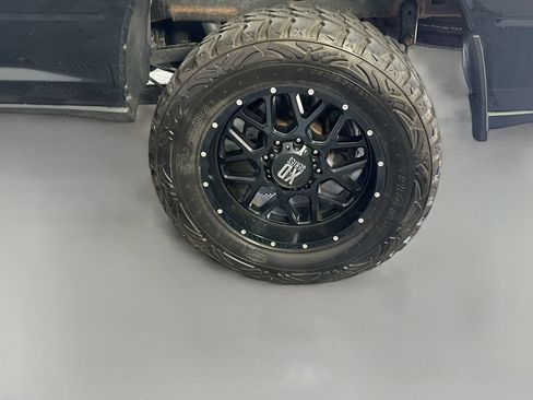 Used 2020 RAM 2500 Big Horn w/ Level 1 Equipment Group AWD/4WD image 28