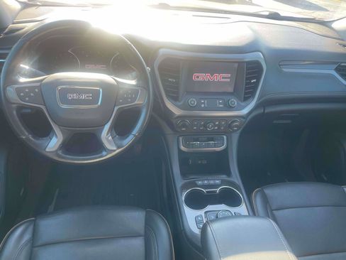 Used 2021 GMC Acadia AT4 image 7