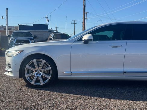 Used 2018 Volvo S90 T6 Inscription w/ Convenience Package AWD/4WD image 4