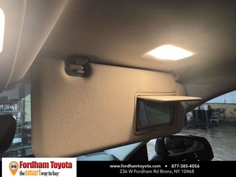 Used 2022 Toyota Highlander XLE image 31