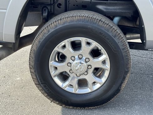Used 2019 RAM 2500 Laramie image 18