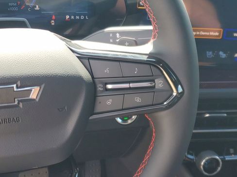 New 2026 Chevrolet Traverse RS image 25