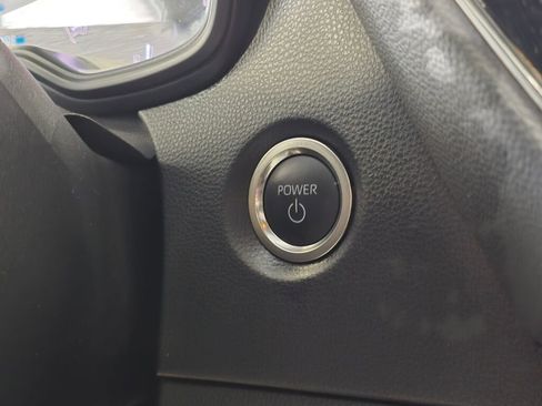 Used 2024 Toyota Corolla SE image 33