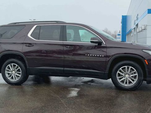 Certified 2023 Chevrolet Traverse LT image 9