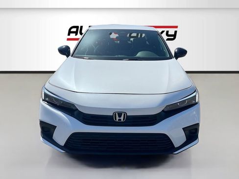 Used 2023 Honda Civic Sport image 2