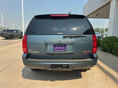 Used 2010 GMC Yukon SLT AWD/4WD image 9