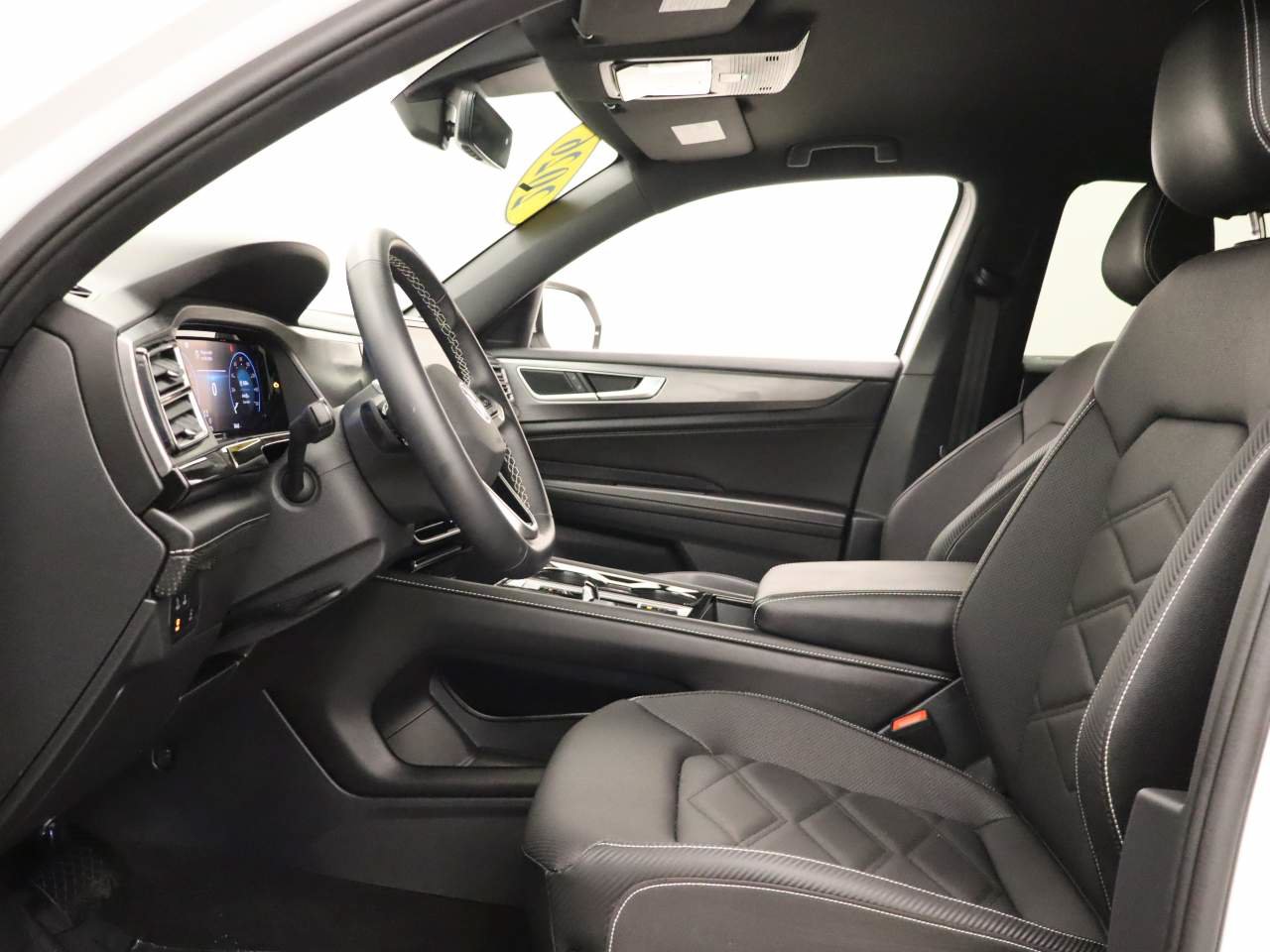 Certified 2026 Volkswagen Atlas Cross Sport SE FWD image 16