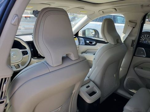 New 2026 Volvo XC60 T8 Ultra w/ Protection Package Premier AWD/4WD image 25