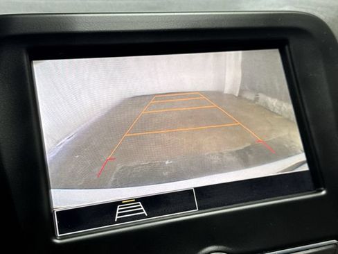 Used 2022 Chevrolet Equinox LT FWD image 18