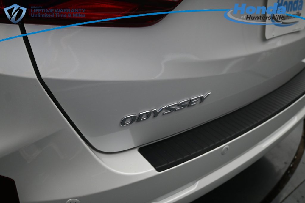 New 2027 Honda Odyssey Touring image 21