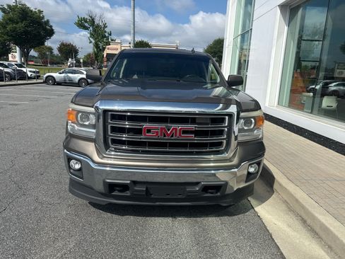 Used 2014 GMC Sierra 1500 SLE w/ SLE Value Package AWD/4WD image 3