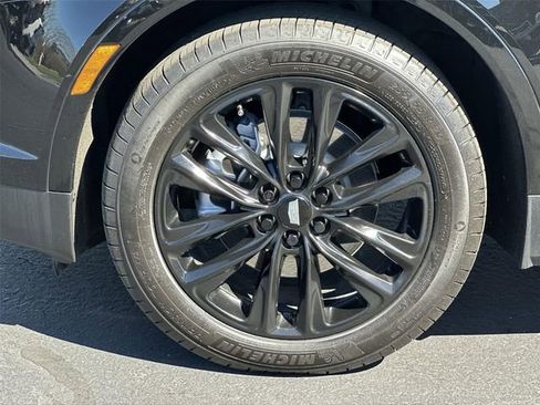 Used 2024 Cadillac XT5 Premium Luxury w/ LPO, Floor Liner Package AWD/4WD image 34