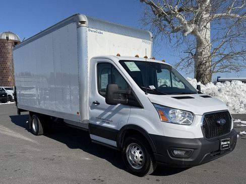 Certified 2022 Ford Transit 350 T350hd w/ Interior Upgrade Package image 8