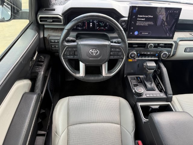 Used 2024 Toyota Tacoma Limited w/ Limited Package (LT) AWD/4WD image 18