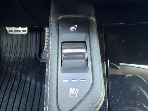 Used 2025 Kia Telluride SX w/ SX Captain's Chair Package AWD/4WD image 28