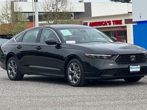 Certified 2024 Honda Accord EX image 6