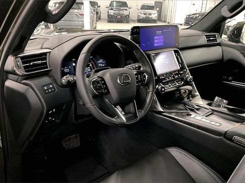 New 2026 Lexus LX 600 4WD w/ Luxury Package image 6