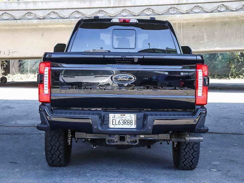 New 2025 Ford F350 4x4 Crew Cab Super Duty image 5