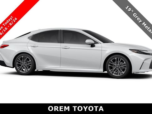 New 2026 Toyota Camry XLE AWD/4WD image 13