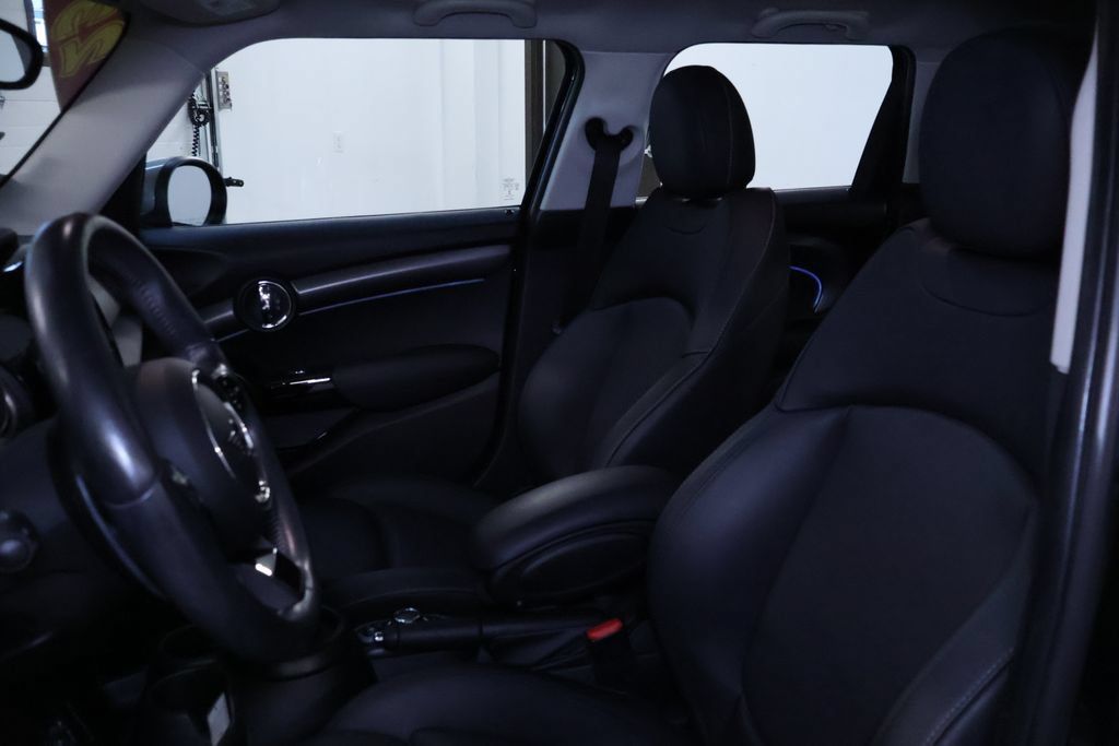 Used 2023 MINI Cooper S FWD image 14