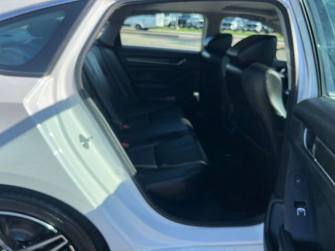 Used 2022 Honda Accord Touring image 37