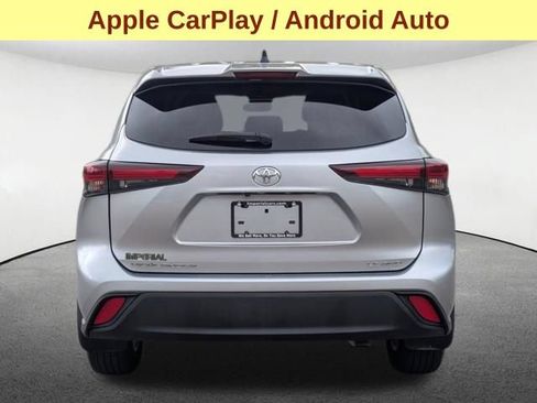 Certified 2024 Toyota Highlander LE AWD/4WD image 7