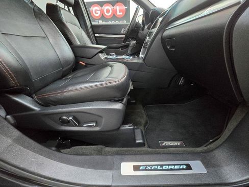 Used 2016 Ford Explorer Sport w/ Equipment Group 401A AWD/4WD image 23