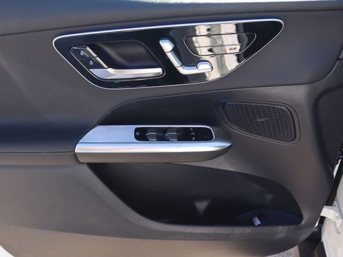 New 2026 Mercedes-Benz GLC 300 4MATIC image 17