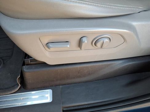 Used 2019 GMC Sierra 1500 SLT w/ SLT Premium Package image 26