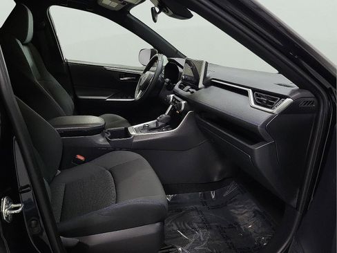 Certified 2023 Toyota RAV4 SE image 15