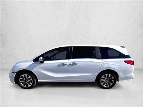 Used 2024 Honda Odyssey EX-L image 6