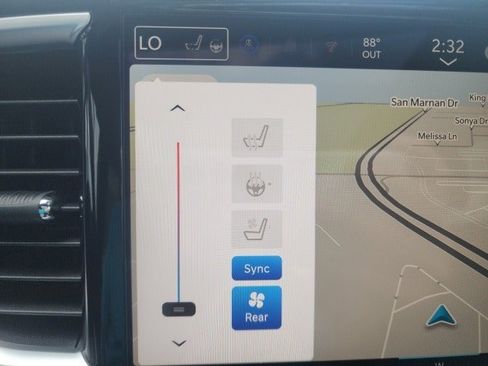 New 2026 Chrysler Pacifica Limited w/ S Appearance Package image 7